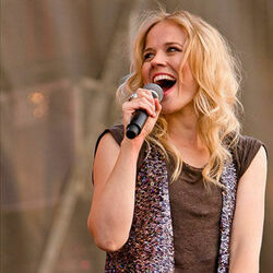 Blue Bittersweet Chords by Ilse Delange
