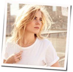 Gravel And Dust Chords by Ilse Delange