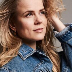 No Mans Land Man Chords by Ilse Delange