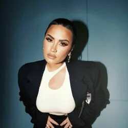 Dead Friends Chords by Demi Lovato