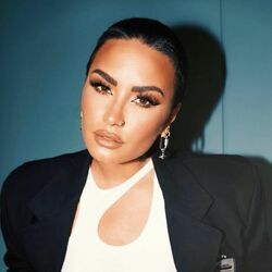 Bones Chords by Demi Lovato