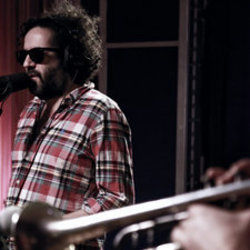 Tinseltown Swimming In Blood Bass Tab by Destroyer