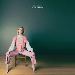 Chefen Skal Ha Fri Chords by Tina Dickow