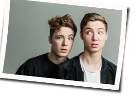 Nie Mehr Allein Chords by Die Lochis
