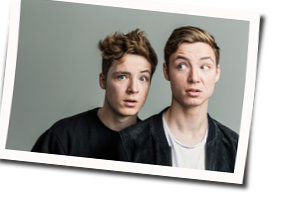 Nie Mehr Allein Chords by Die Lochis