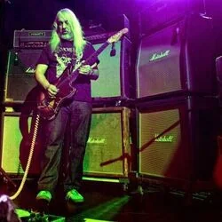 Out There Live Bass Tab by Dinosaur Jr.