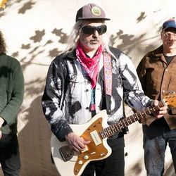 You Wonder Chords by Dinosaur Jr.