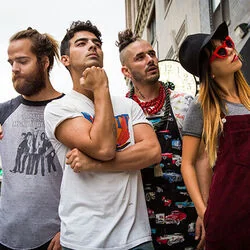 Cake By The Ocean Chords by DNCE