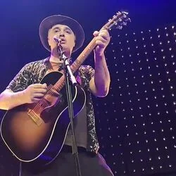 Hooligans On E Acoustic Live Chords by Peter Doherty