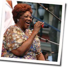 Amor Relativo Chords by Dona Ivone Lara