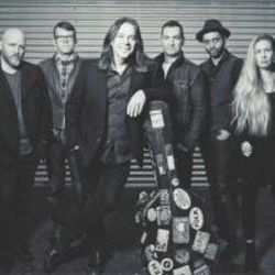 Into The Arms Of Home Chords by Alan Doyle