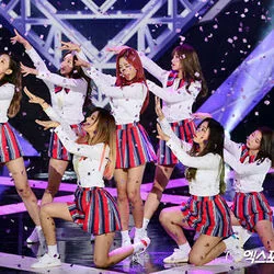 Fly High 날아올라 Chords by Dreamcatcher (드림캐쳐) 