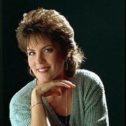 Only When I Love Chords by Holly Dunn