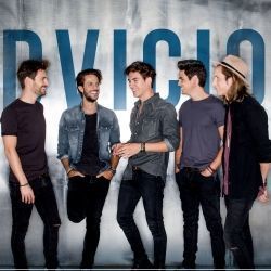 La Distancia Chords by DVICIO