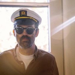 Stumbling Bee Chords by EELS