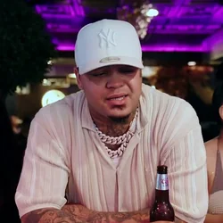 In A Bar Somewhere Chords by Elijah Scott