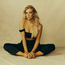 Right On Time Chords by Lindsay Ell