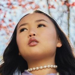 Gold Ukulele Chords by Ella Jay Basco