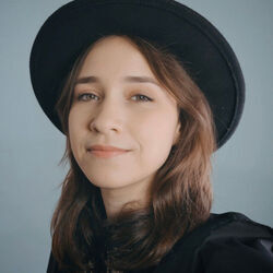 Bernadette Chords by Elle Cordova