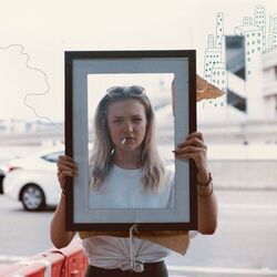 Friends Who Kiss Chords by Eloise (UK)