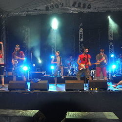 Lluna Nova Chords by Els Catarres