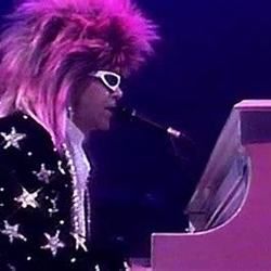 Elton John chords for One horse town