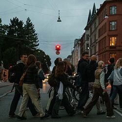 Mens Vi Vælter Chords by Emma Funding