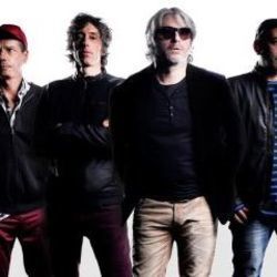 Quien No Se Ha Besado En Mardel Chords by Estelares