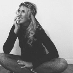 Blue Honey Chords by Evalyn