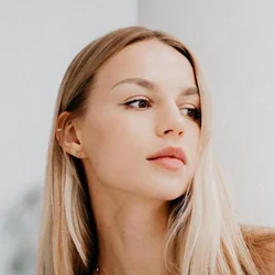 Nic Tu Po Mnie Chords by Evelina Ross
