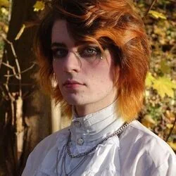 Half Broken Japanese Ukulele Chords by Ewy
