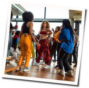 Answerphone Chords by Ella Eyre