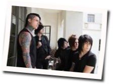 Keep Holding On Chords by Falling In Reverse