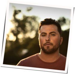 I'll Drink To That Chords by Tyler Farr