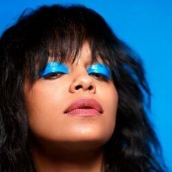 Shut Up And Kiss Me Chords by Dobson Fefe