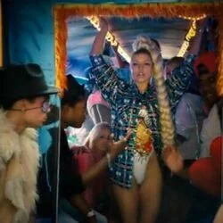 La Love La La Tab by Fergie