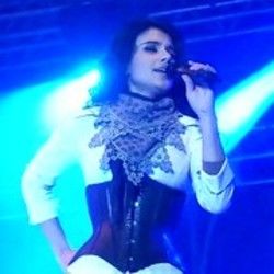 Tarde Demais Chords by Paula Fernandes