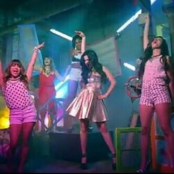 Me And My Girls  Chords by Fifth Harmony