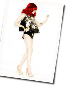 Flakes Chords by Florence + The Machine