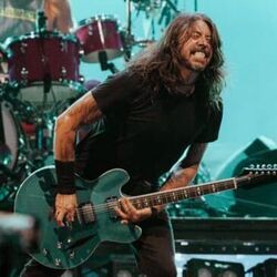 Hearing Voices Chords by Foo Fighters