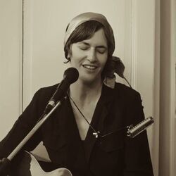 Josephine Foster chords for No ones calling your name