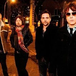 Seatbacks And Tray Tables Chords by Fountains Of Wayne
