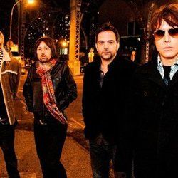Seatbacks And Tray Tables Chords by Fountains Of Wayne