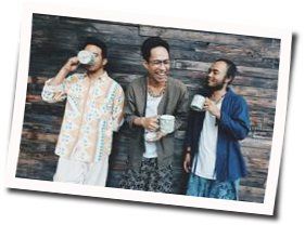 Nyanyian Surau Chords by Fourtwnty