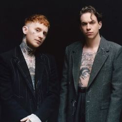 My Town Bass tabs by Frank Carter & The Rattlesnakes