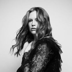 Waking Up Chords by Freya Ridings