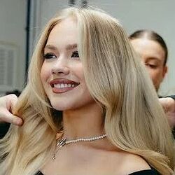 London Live Chords by Freya Skye