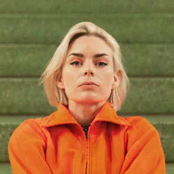 Gold Pure Version Chords by Frida Sundemo