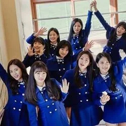 To Heart Chords by Fromis 9