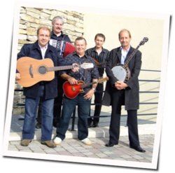 Day Gonna Come Chords by The Fureys